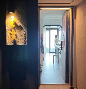 Two-Bedroom Apartment with Lake View