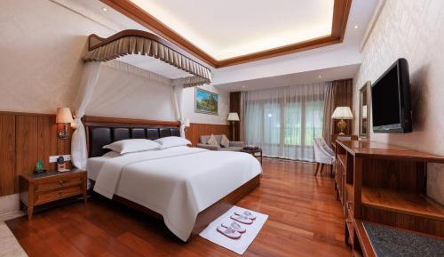 Deluxe Double Room with Bath