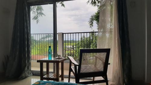 Suite with Mountain View