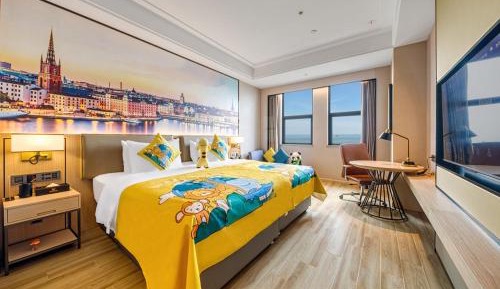 Deluxe Double Room (2 Adults + 1 Child)