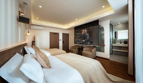 Triple Room