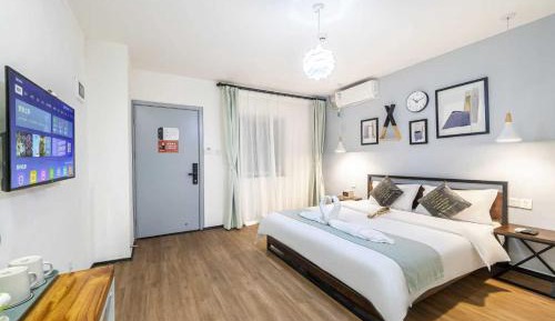 Single Room with Shower