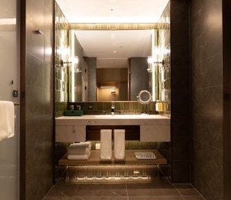 Premium King Room
