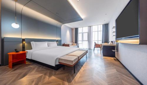 Superior King Room
