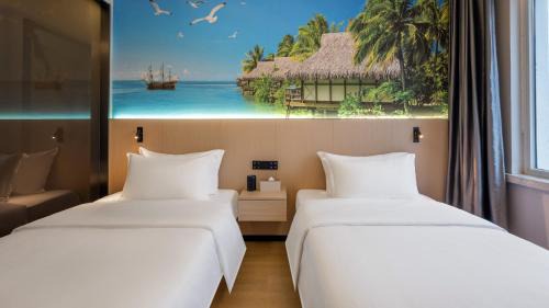 Twin Room with Shower