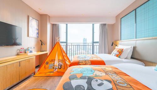 Family Twin Room with City View