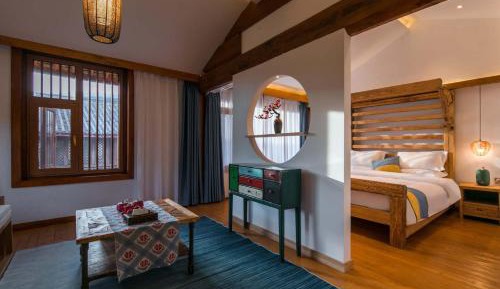 Queen Room with Garden View