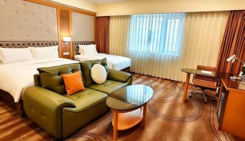 Premium King Room with One King Bed and One Single Bed