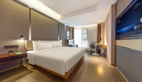 Elegant Double Room with Inner Window