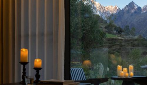 King Room with Mountain View