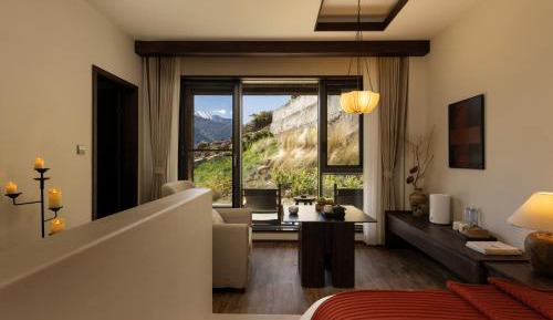 Queen Room