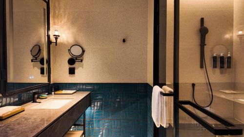 Premier Twin Room