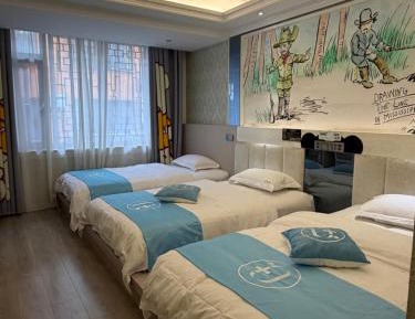 Triple Room with Private Bathroom