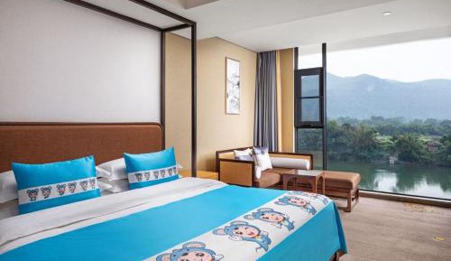 Triple Room with Lake View