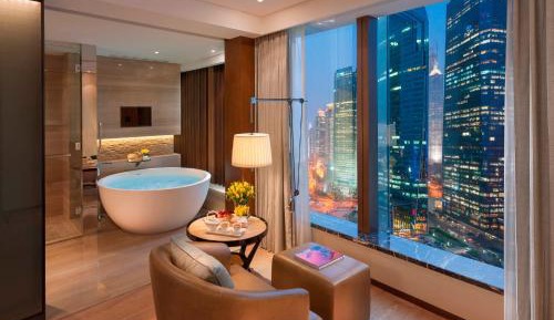 Mandarin Room King