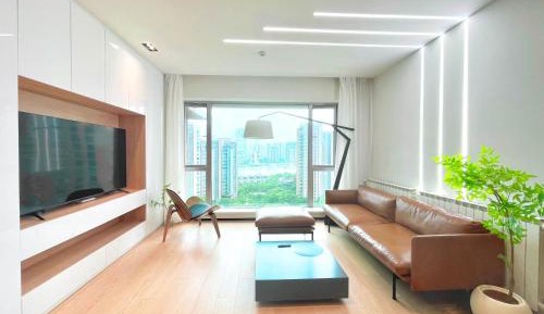 Two-Bedroom Deluxe Apartment with Harbor View