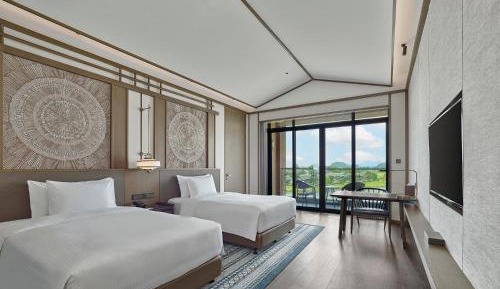 Twin Room with Lake View