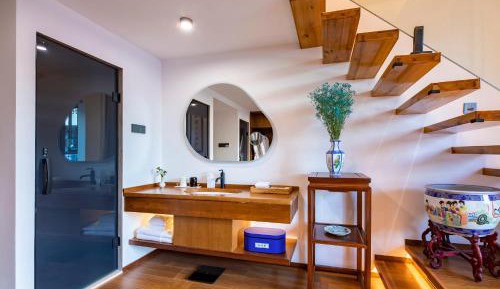 Duplex Quadruple Room
