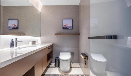 Premium Garden View Suite