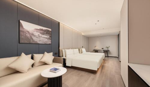 Premier Family Room