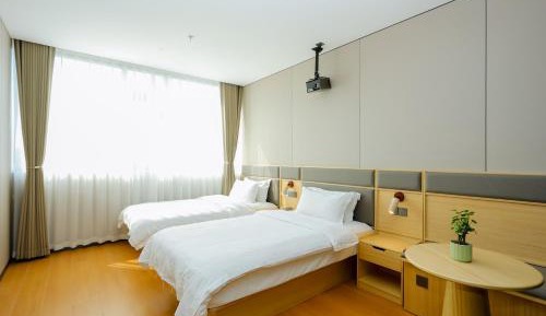Double or Twin Room with Shower