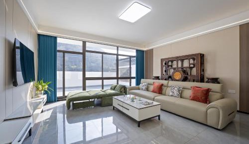 King Suite with Spa Bath