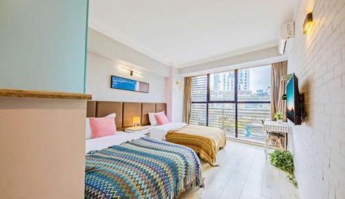 Twin Room with Private Bathroom