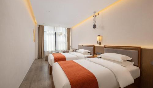 Economy Twin Room