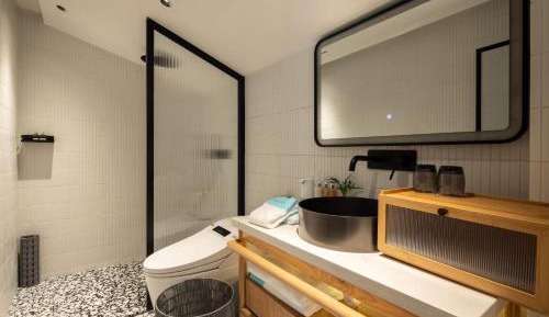 Standard Suite
