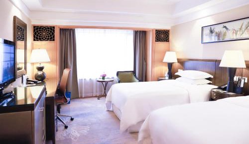 Deluxe Twin Room with City View