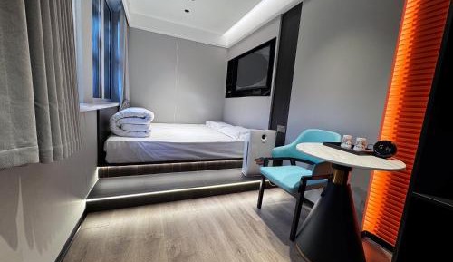 Deluxe Double Room with Shower