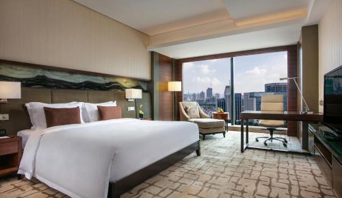 Classic King Room - Club Lounge Access