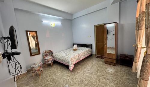 Double Room with Mountain View