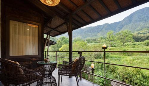 Double Room with Mountain View