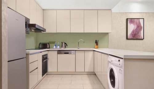 One-Bedroom Premier Apartment