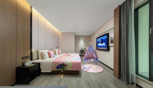 Premier Family Twin Room