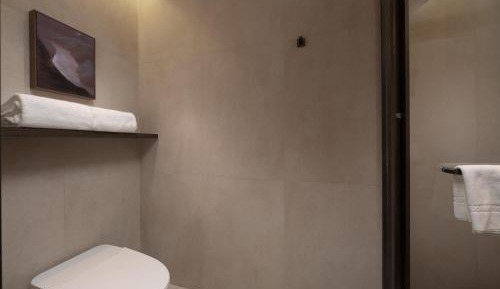 Deep Sleepy Executive Double Room