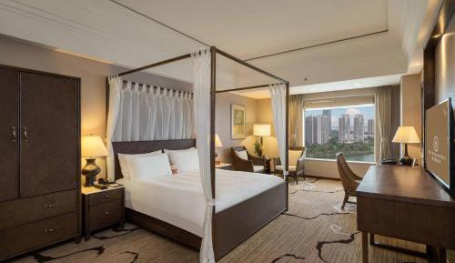 Executive Double Room with River View