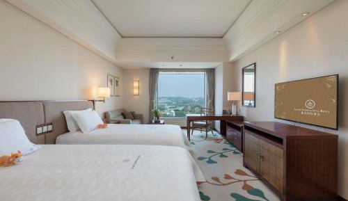 Superior Twin Room with Lake View