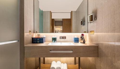 Deluxe Twin Room with Lake View