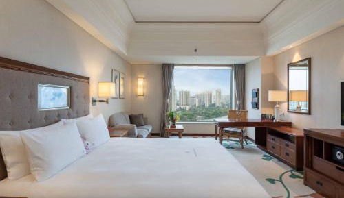 Deluxe King Room with River View