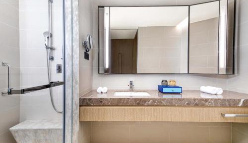 Premier Seaview Double, Guest room, 2 Double, High floor