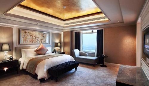 Ambassador Suite