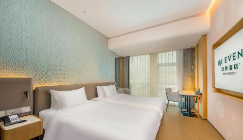 Standard Double Room with Two Double Beds