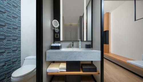 Standard Double Room with Two Double Beds and City View