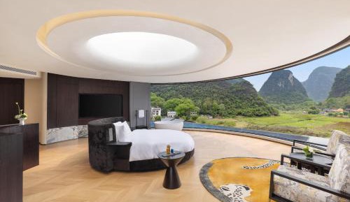 Premier Suite with Outdoor Private Pool and Sky View