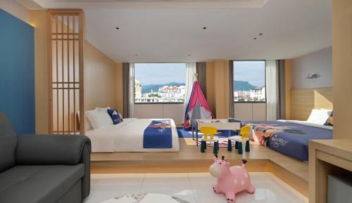 Twin Room with Shower