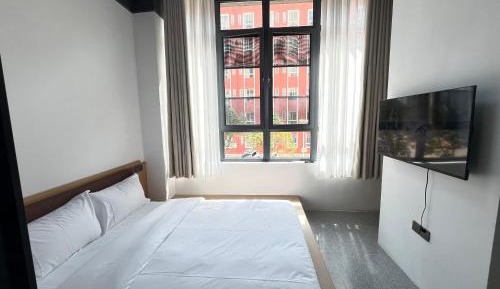 King Room with Garden View