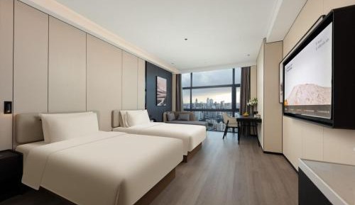 Jimu Twin Room with View