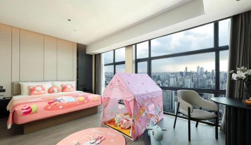 Jimu Family Room 